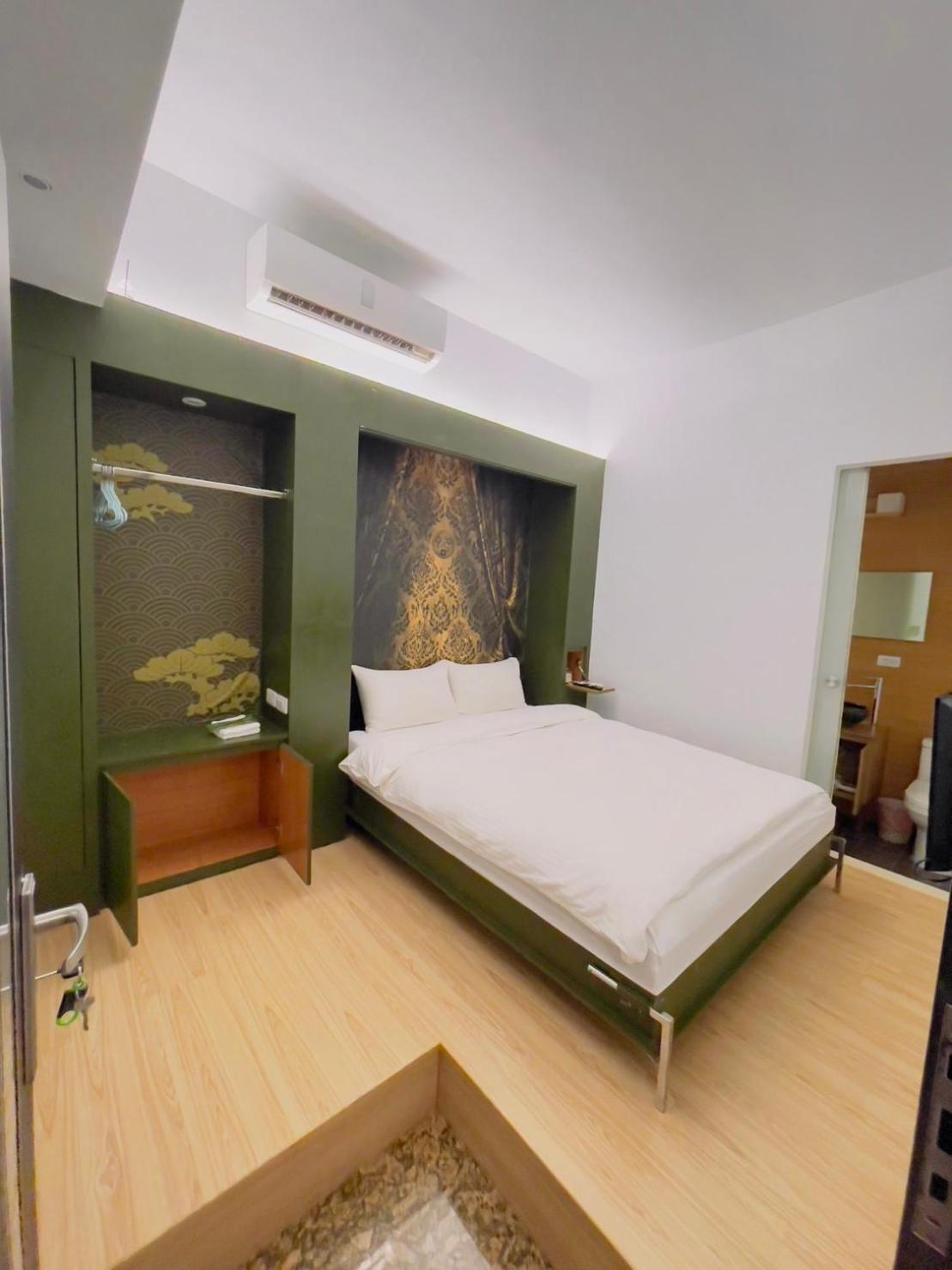 Ching Shang Tien Hua New Taipei City Exterior foto